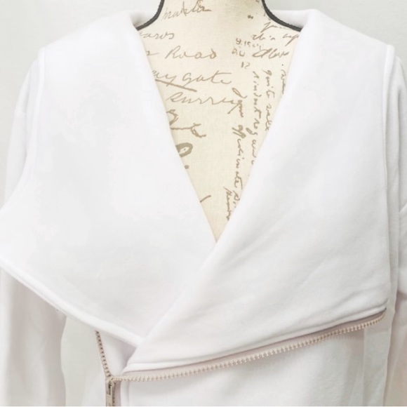 White Zip Up Asymmetrical Front Jacket with Attached Hood Side Pockets NWOT Med - Picture 7 of 16